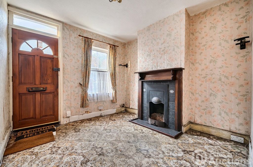 Property photo 3 of 11 Picture No. 13