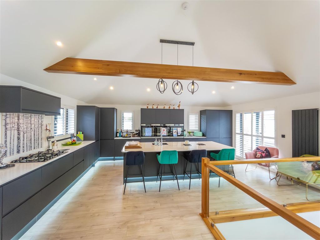 Property photo 2 of 49 Shelleys, Polgarth Farm, Crowntown, Tr13 0Aa-12.Jp