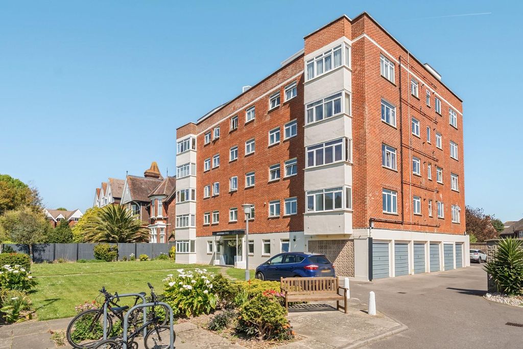 Property photo 2 of 17 1280062 (1).Jpg