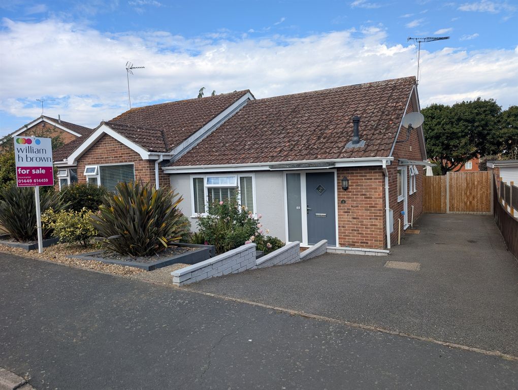 Property photo 1 of 18