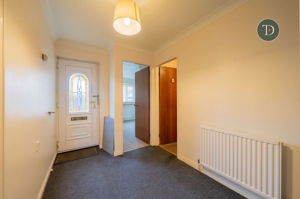 Property photo 2 of 16