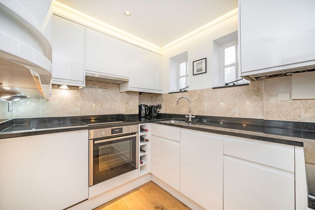 Property photo 2 of 5