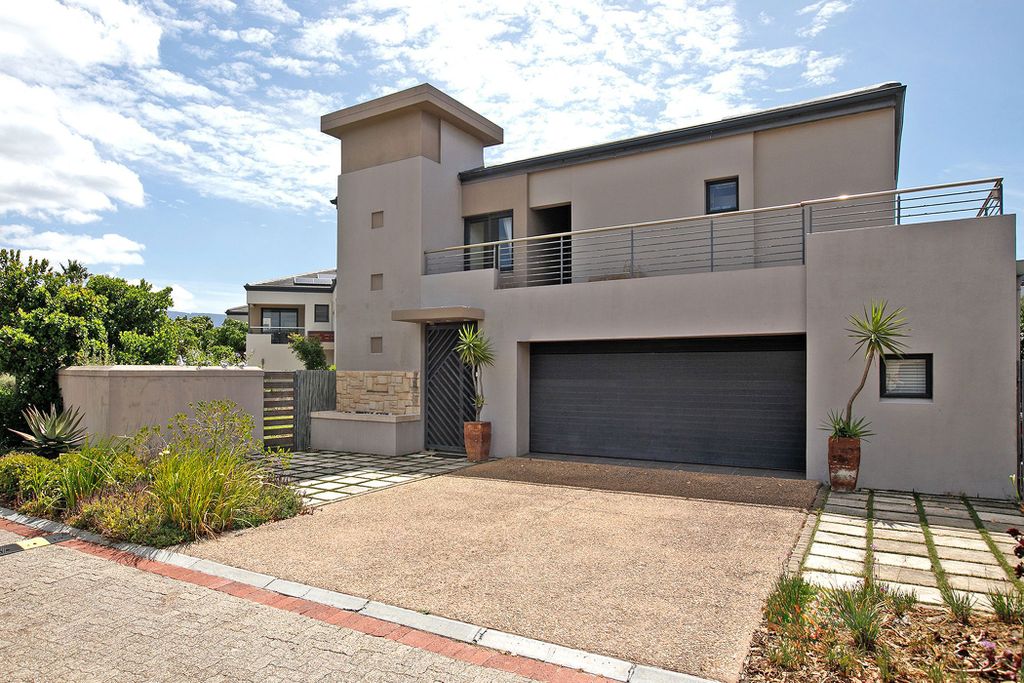 Property photo 3 of 57 1TV1684937
