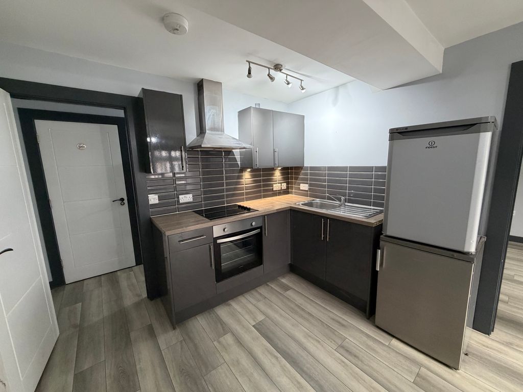 Property photo 1 of 11 Images