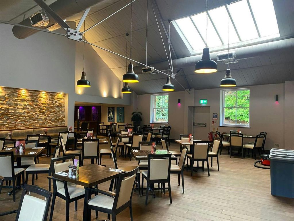 Property photo 3 of 10 3