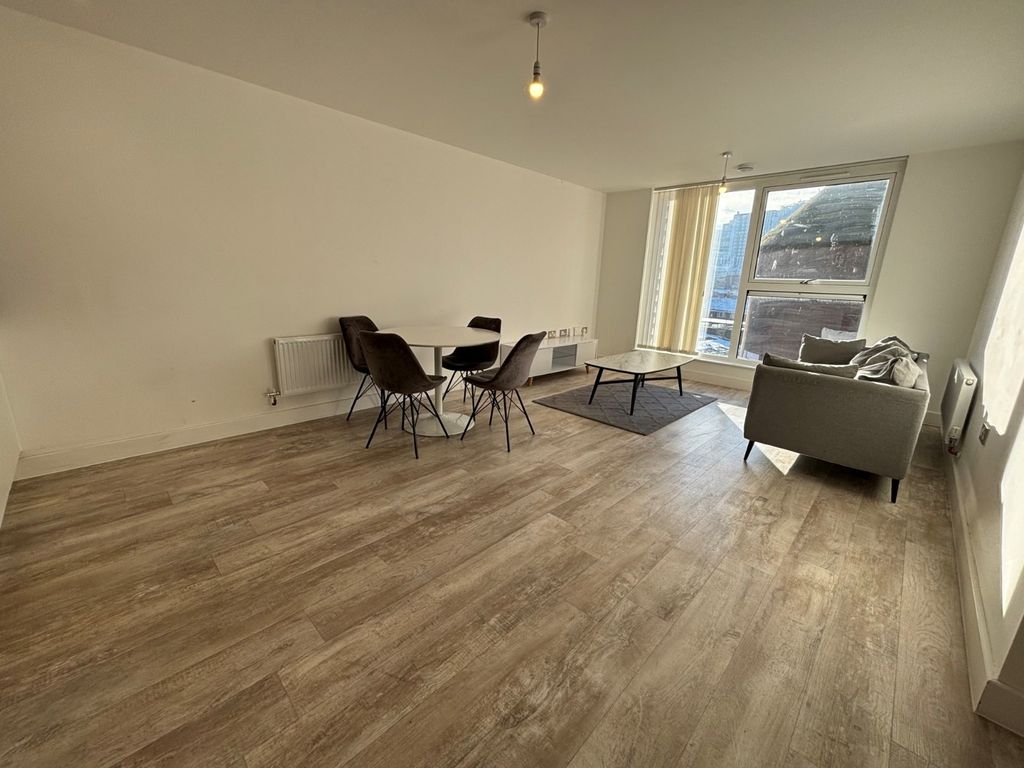 Property photo 3 of 7 Picture No. 02