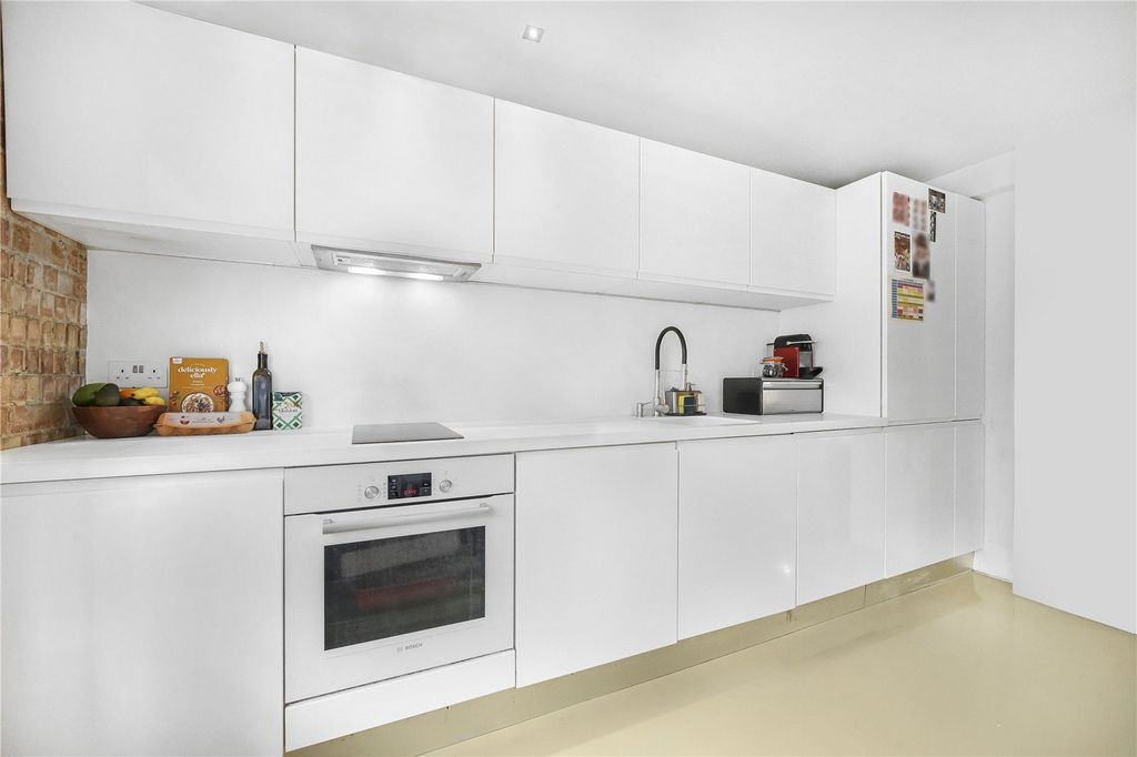 Property photo 3 of 13 Picture No. 08