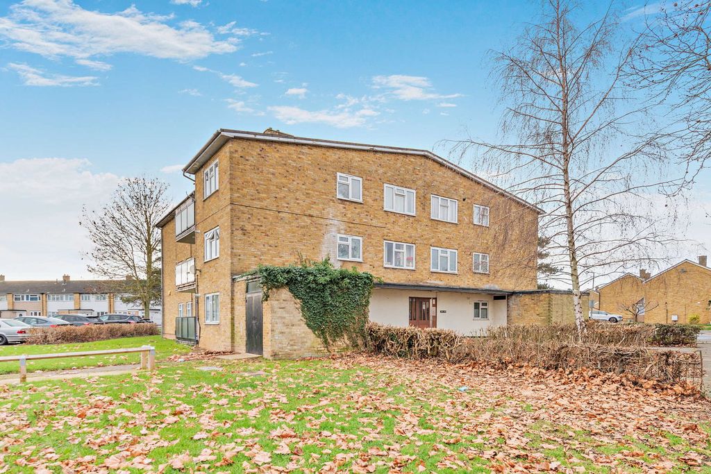 Property photo 1 of 11