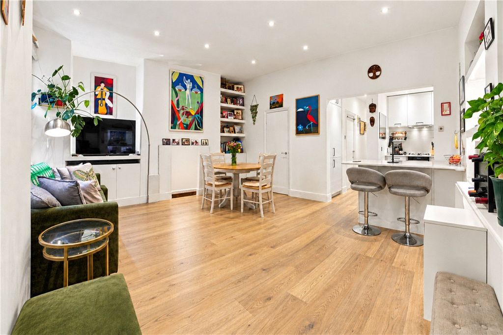 Property photo 1 of 17 Picture No. 07