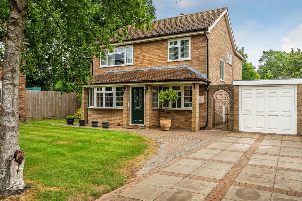 Property photo 1 of 25 1