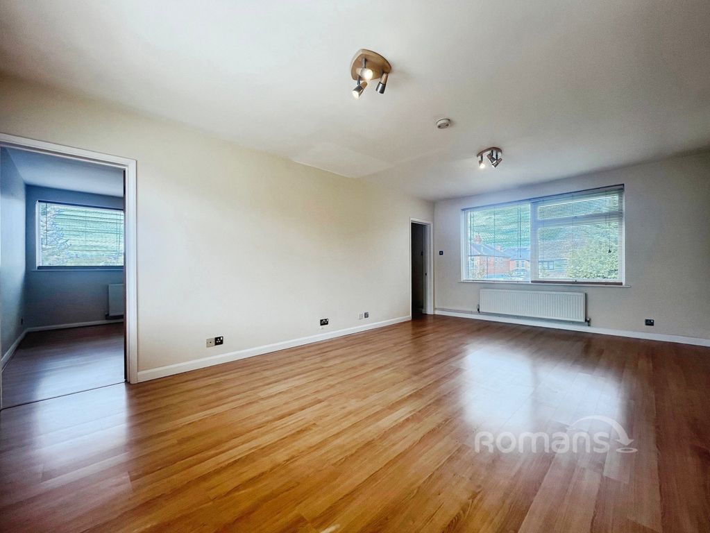 Property photo 2 of 12 Pbox-Img.Jpg