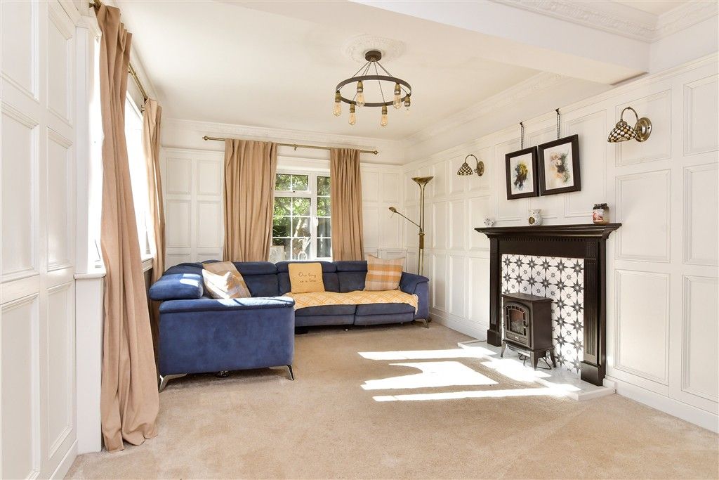 Property photo 3 of 15 Living Room/ Bedroom 5