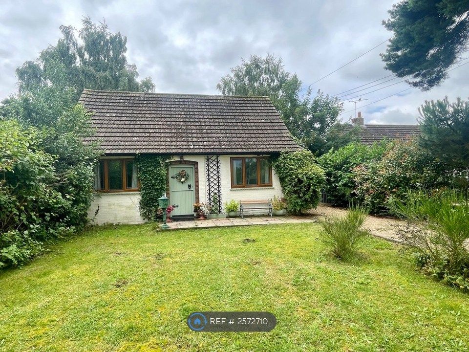 Property photo 1 of 8 Front