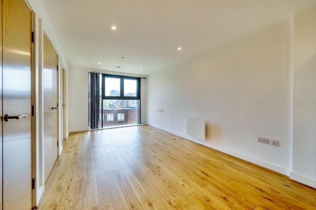 Property photo 3 of 9 Picture No. 02