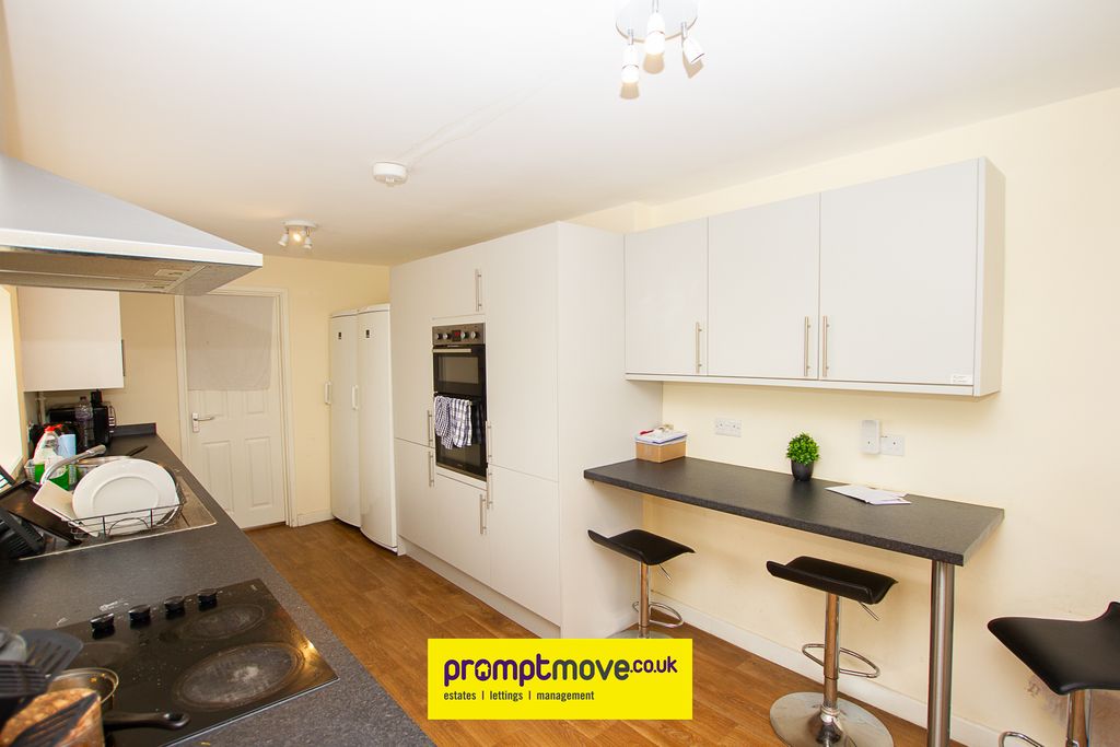 Property photo 2 of 4 Na