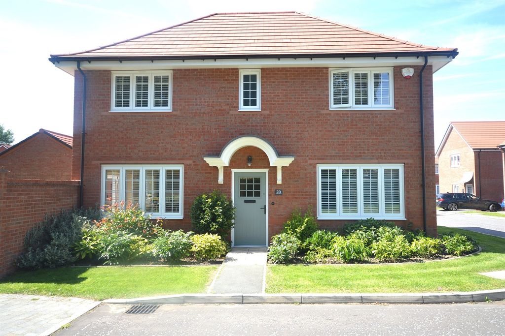 Property photo 1 of 19 (Main)