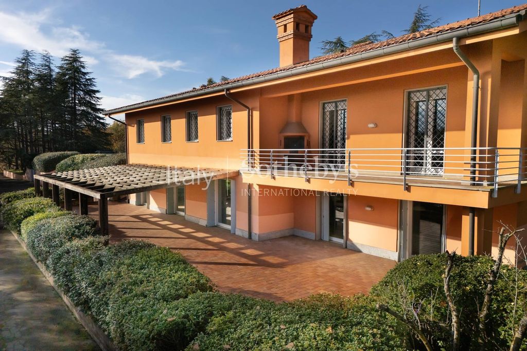 Property photo 3 of 20