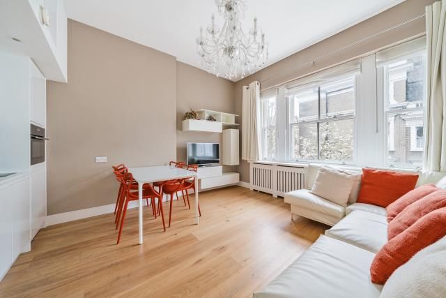 Property photo 1 of 11 Reception Room