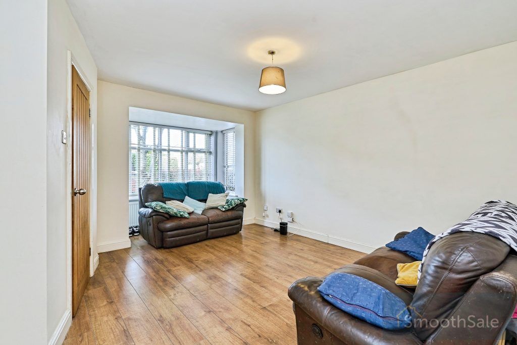 Property photo 3 of 34