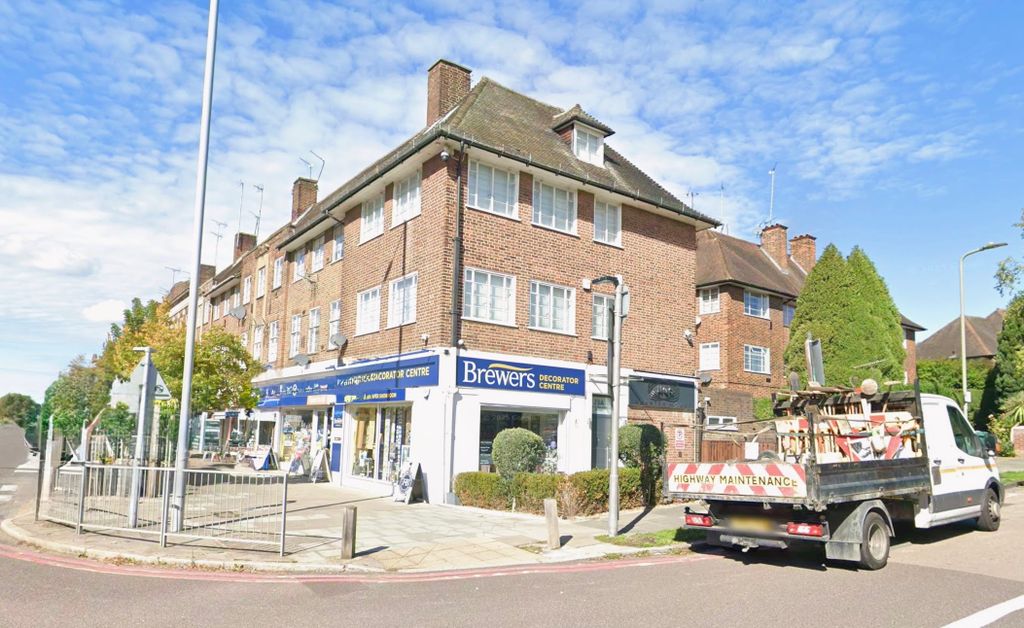 Property photo 1 of 2