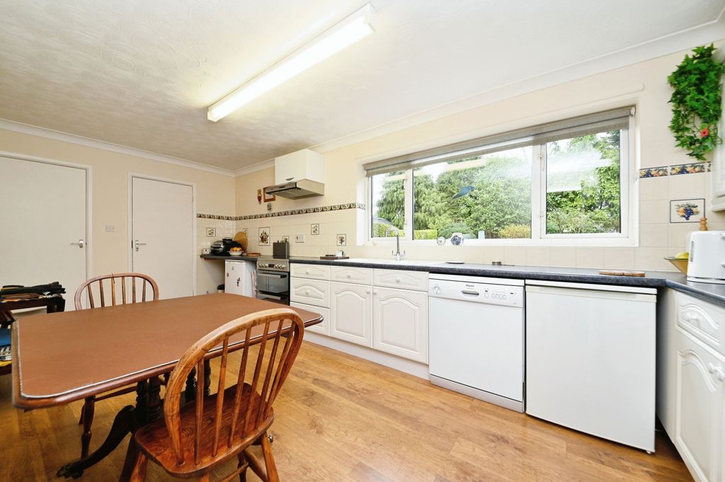 Property photo 3 of 18 Photography
