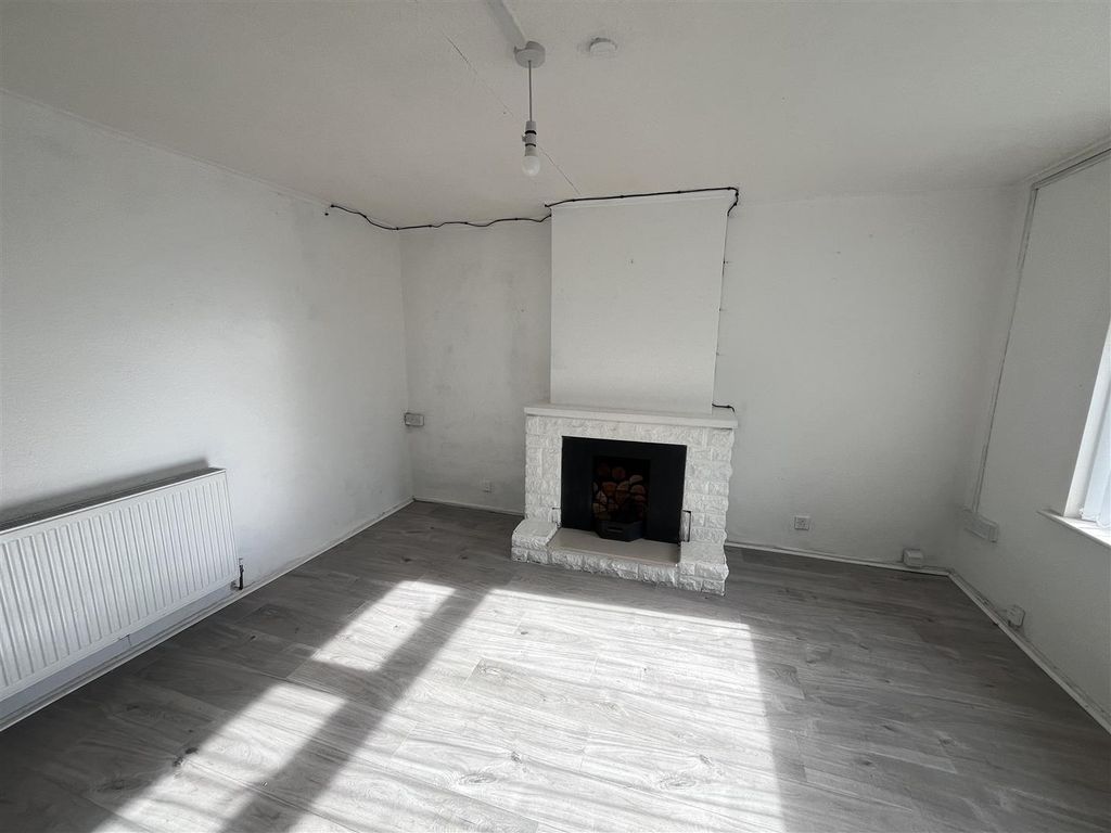 Property photo 2 of 9 Img_1485.Jpg