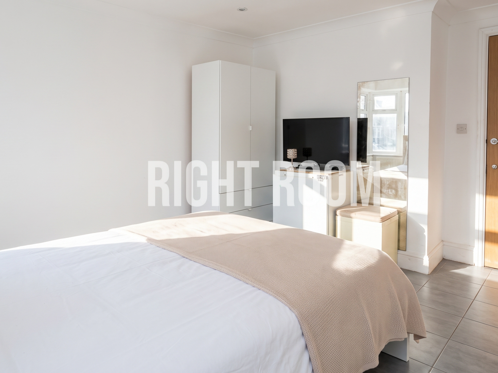 Property photo 2 of 3