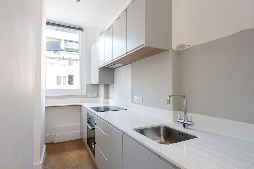 Property photo 2 of 14 Picture No. 14