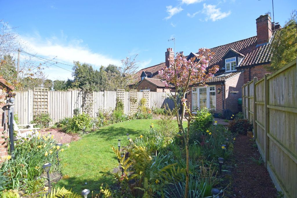 Property photo 3 of 18