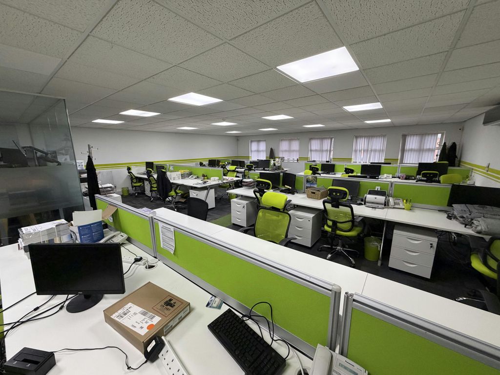 Property photo 3 of 10 Photo 17122025 11 03 15.Jpg