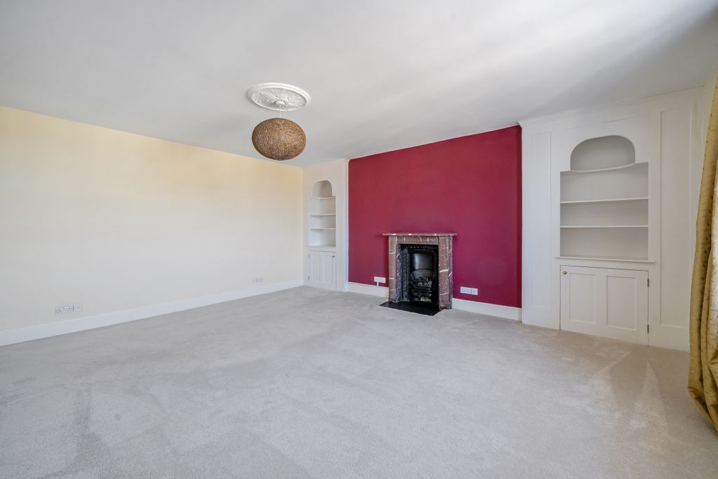 Property photo 2 of 22 1271036 (2)