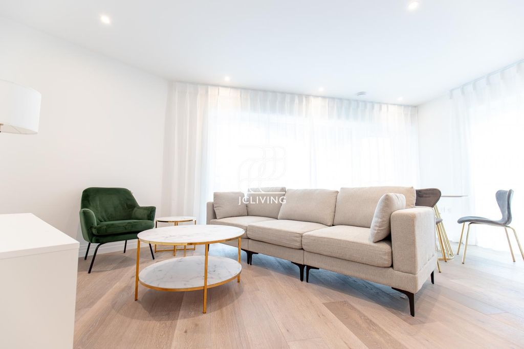Property photo 1 of 11 A583375A6E22A8cc116F0F6A5164F2Db.Jpg