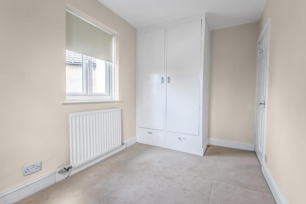 Property photo 3 of 11 Bedroom