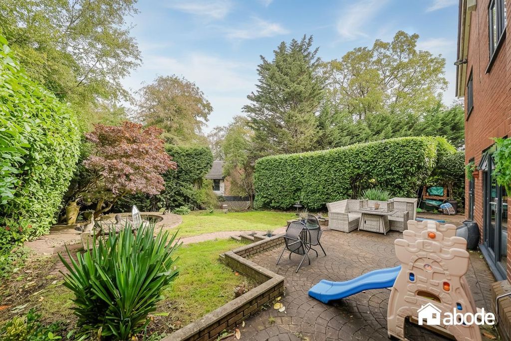 Property photo 2 of 40 Dsc08375-Hdr.Jpg