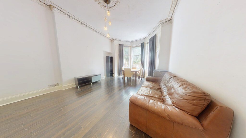 Property photo 2 of 27