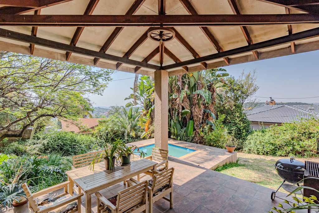 Property photo 1 of 39 Pt1712019