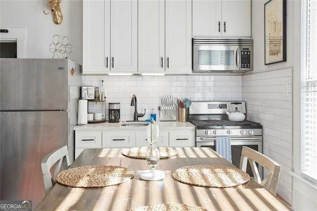 Property photo 2 of 27 <Alttext/>