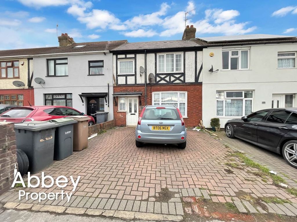 Property photo 1 of 16