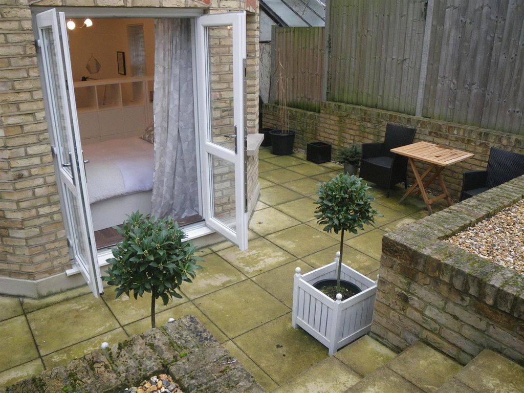 Property photo 2 of 13 Space For Shed
