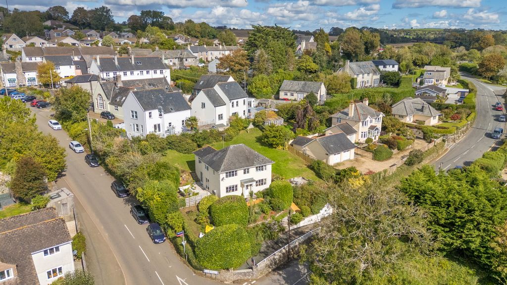 Property photo 2 of 29 1354464 (3)