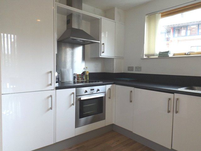 Property photo 2 of 13 Picture No. 10