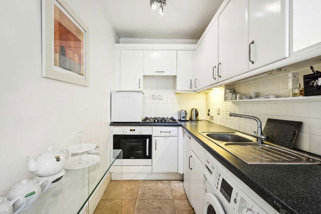 Property photo 2 of 4