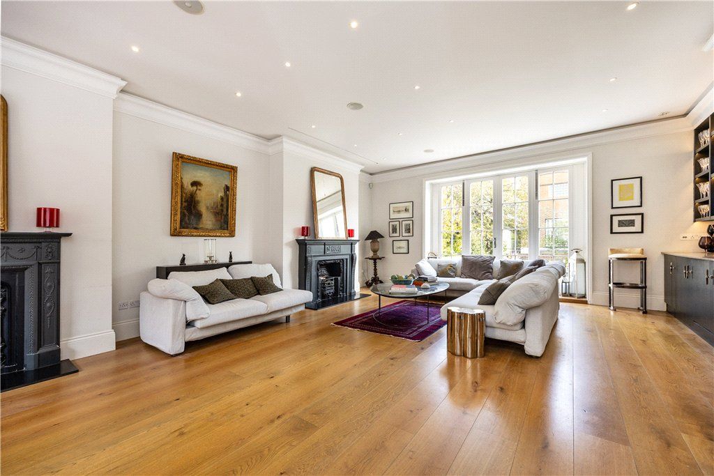 Phillimore Terrace, London W8 photo 4