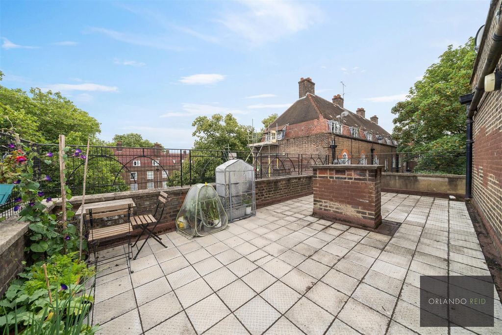 Property photo 2 of 12 Terrace.Jpg