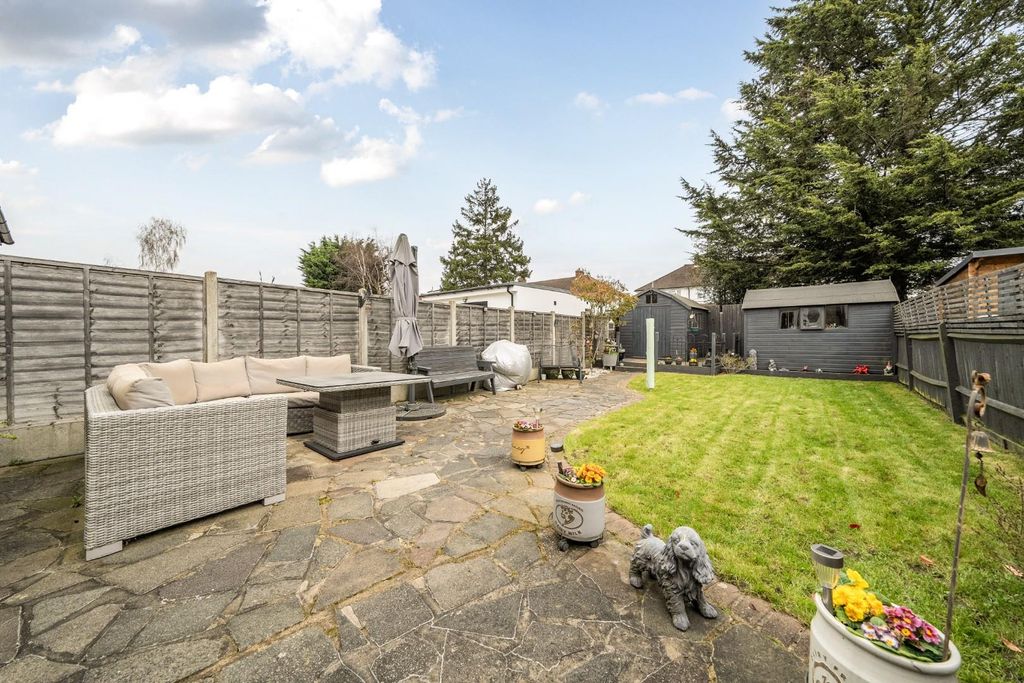 Property photo 3 of 15