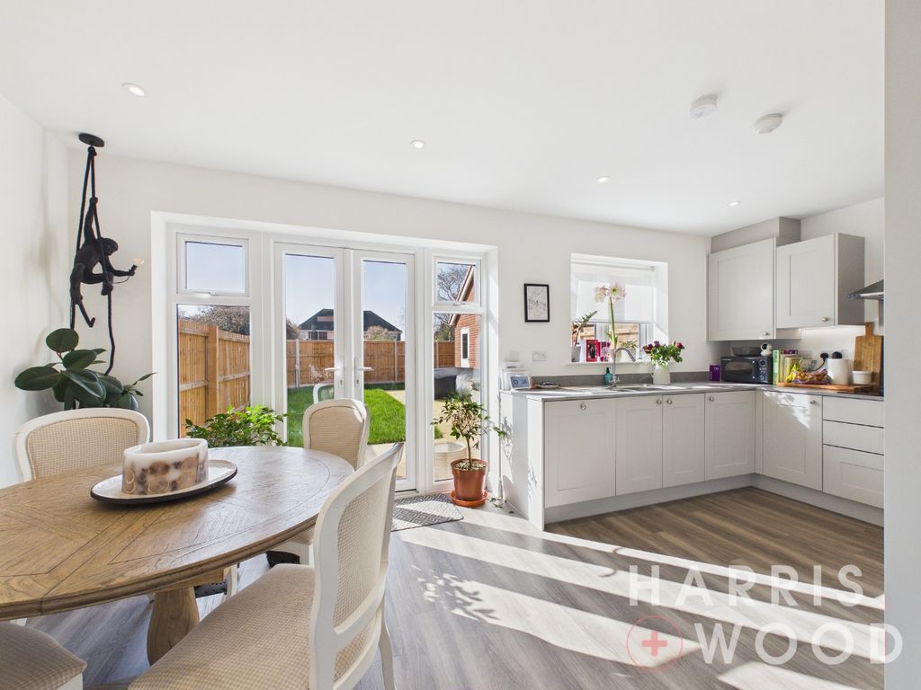 Property photo 2 of 24 4970226