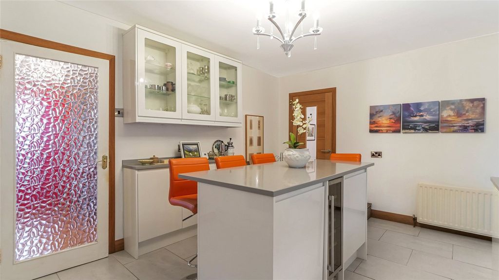 Additional image 9 of 5 bed bungalow for saleCowden, Back Road, Alva, Clackmannanshire FK12