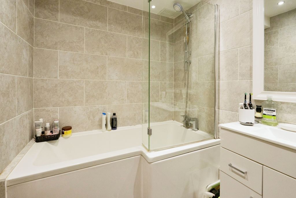 Property photo 2 of 11 Photography