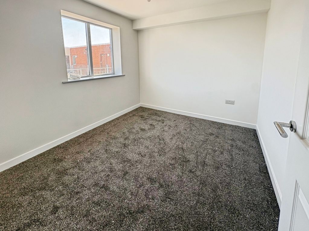 Property photo 3 of 14 Pbox-Img.Jpg