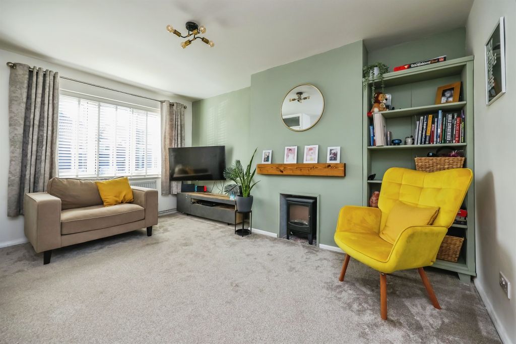 Property photo 2 of 16